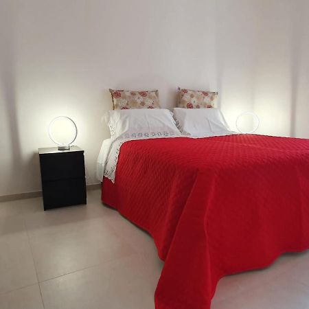 Casa Consiglia Apartment Остуни Екстериор снимка
